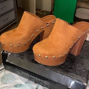 Wore couple times still in good condition